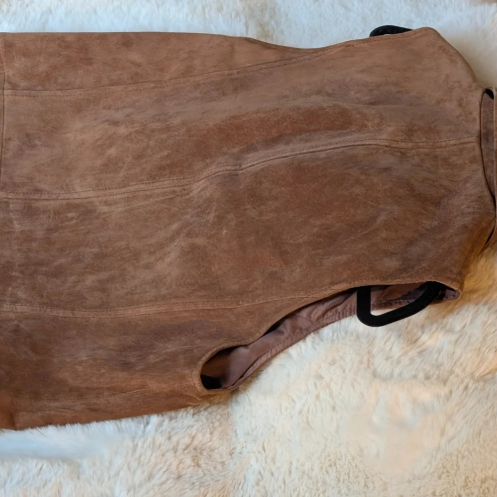 🤠 Urban Outfitters Brown Suede Vest 🧥🤵🏻‍♀️ - Picture 4 of 5
